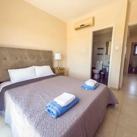 Villa Helen *